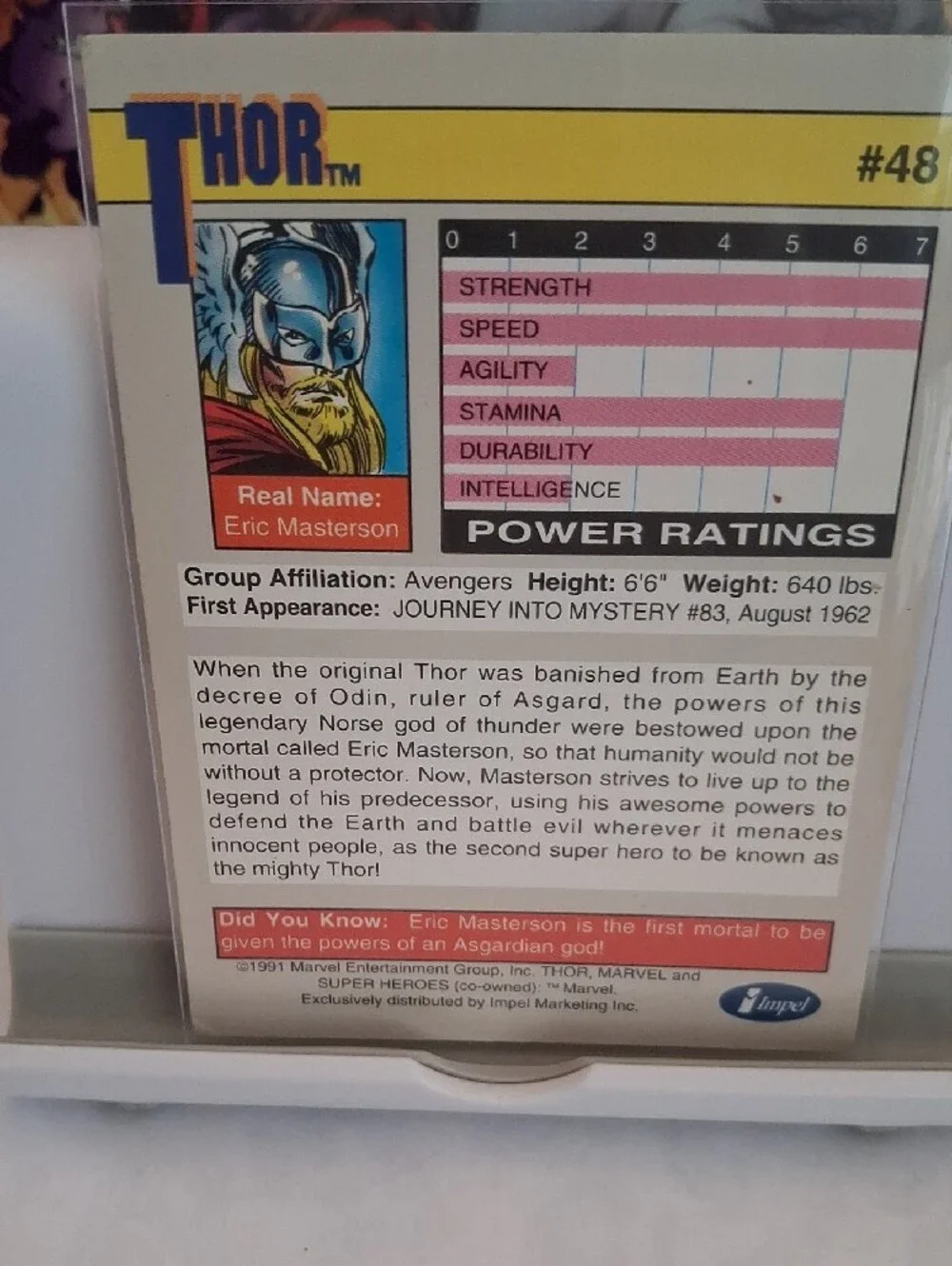 Marvel Thor Super Heroes Card - Red, Blue, Gold